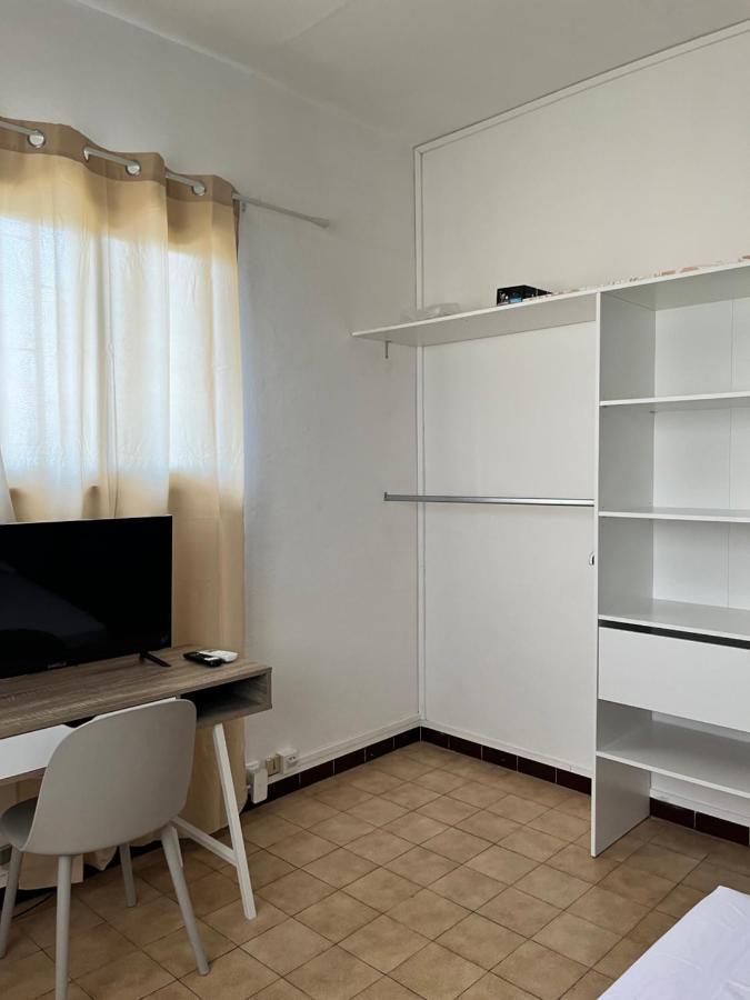 Apartamento Nm-Housing Saint-Denis Exterior foto